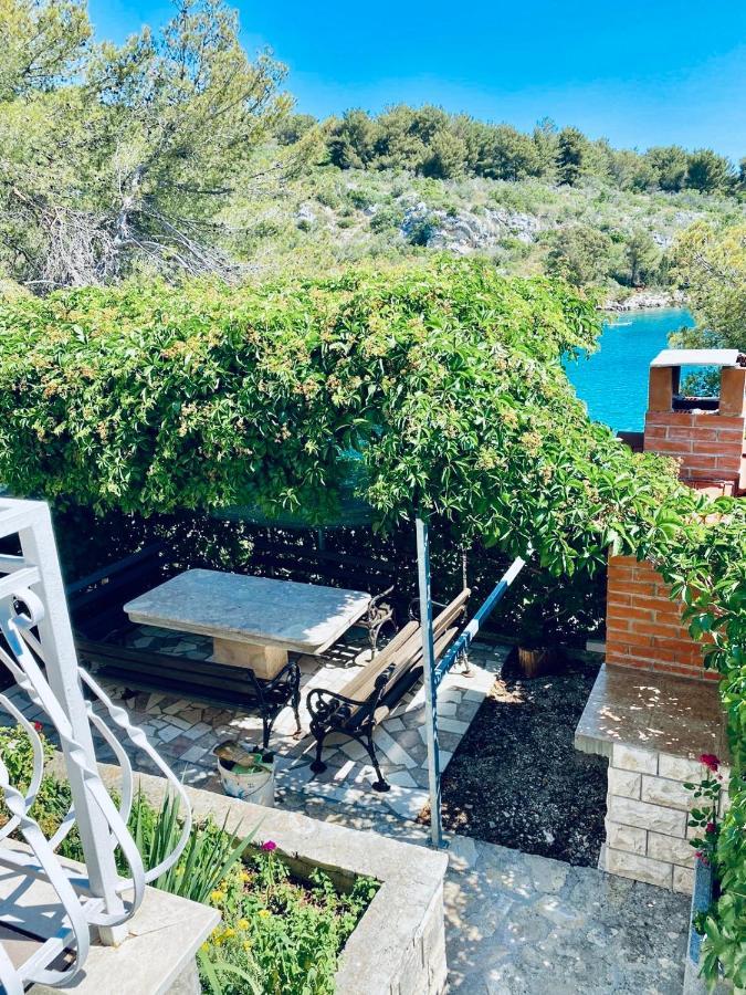 Apartmani Mima Necujam Ngoại thất bức ảnh