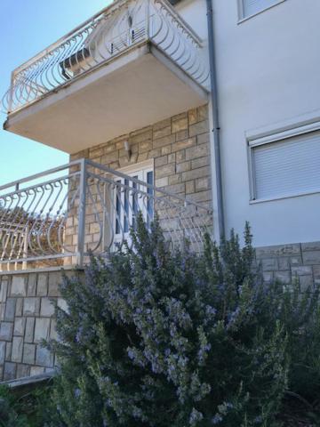 Apartmani Mima Necujam Ngoại thất bức ảnh