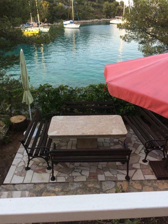 Apartmani Mima Necujam Ngoại thất bức ảnh